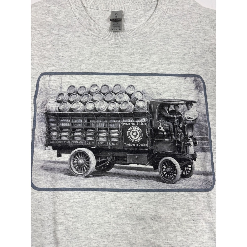 Gildan Pabst Blue Ribbon PBR Vintage Delivery Truck Graphic T-Shirt Grey XL